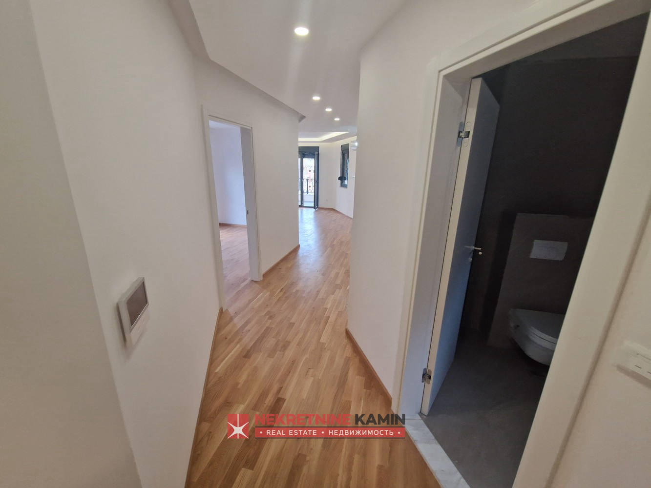 Квартира, 1109 м², 363 000$ — FAKTOR